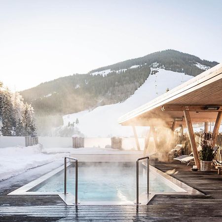 Hotel Sonnegg ザールバッハ・ヒンターグレム エクステリア 写真