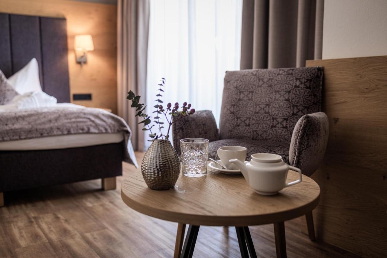 Hotel Sonnegg ザールバッハ・ヒンターグレム エクステリア 写真