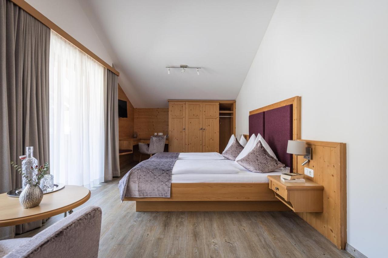 Hotel Sonnegg ザールバッハ・ヒンターグレム エクステリア 写真
