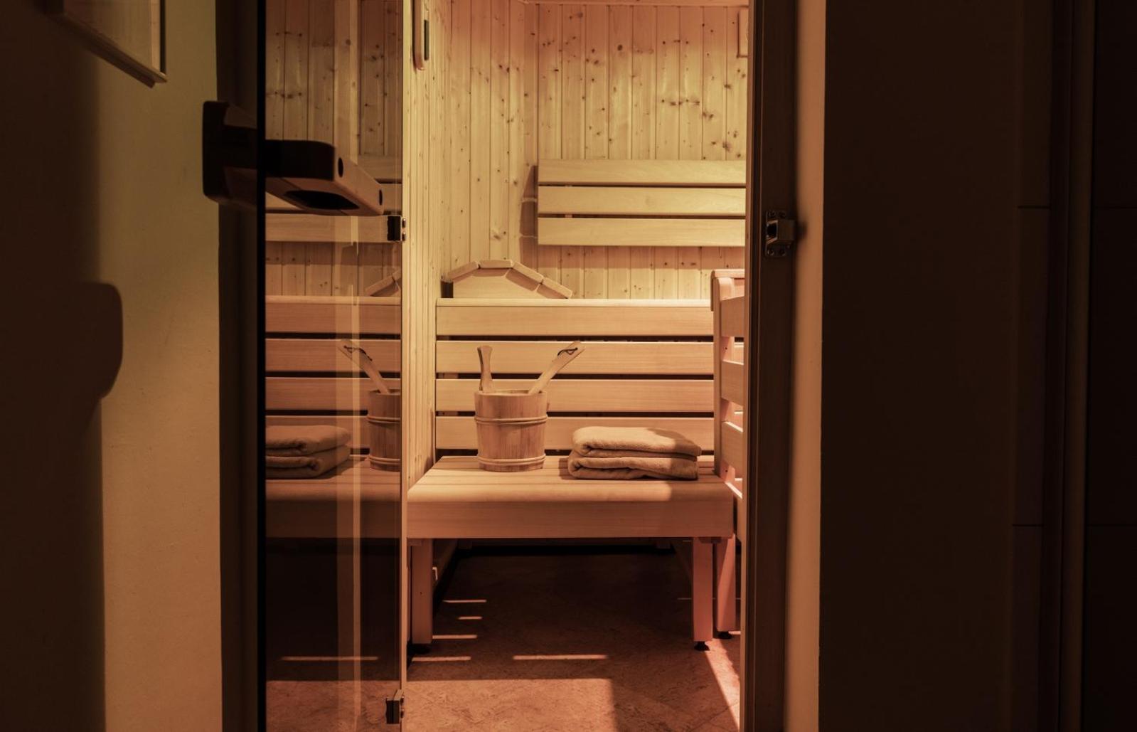 Hotel Sonnegg ザールバッハ・ヒンターグレム エクステリア 写真