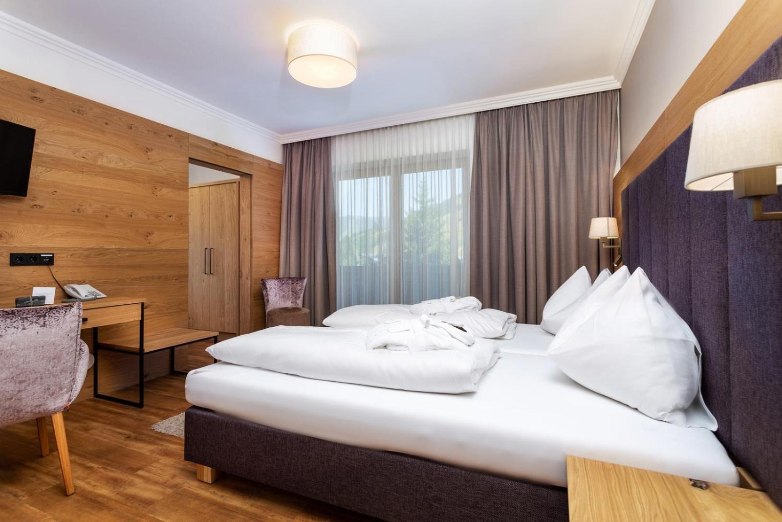 Hotel Sonnegg ザールバッハ・ヒンターグレム エクステリア 写真