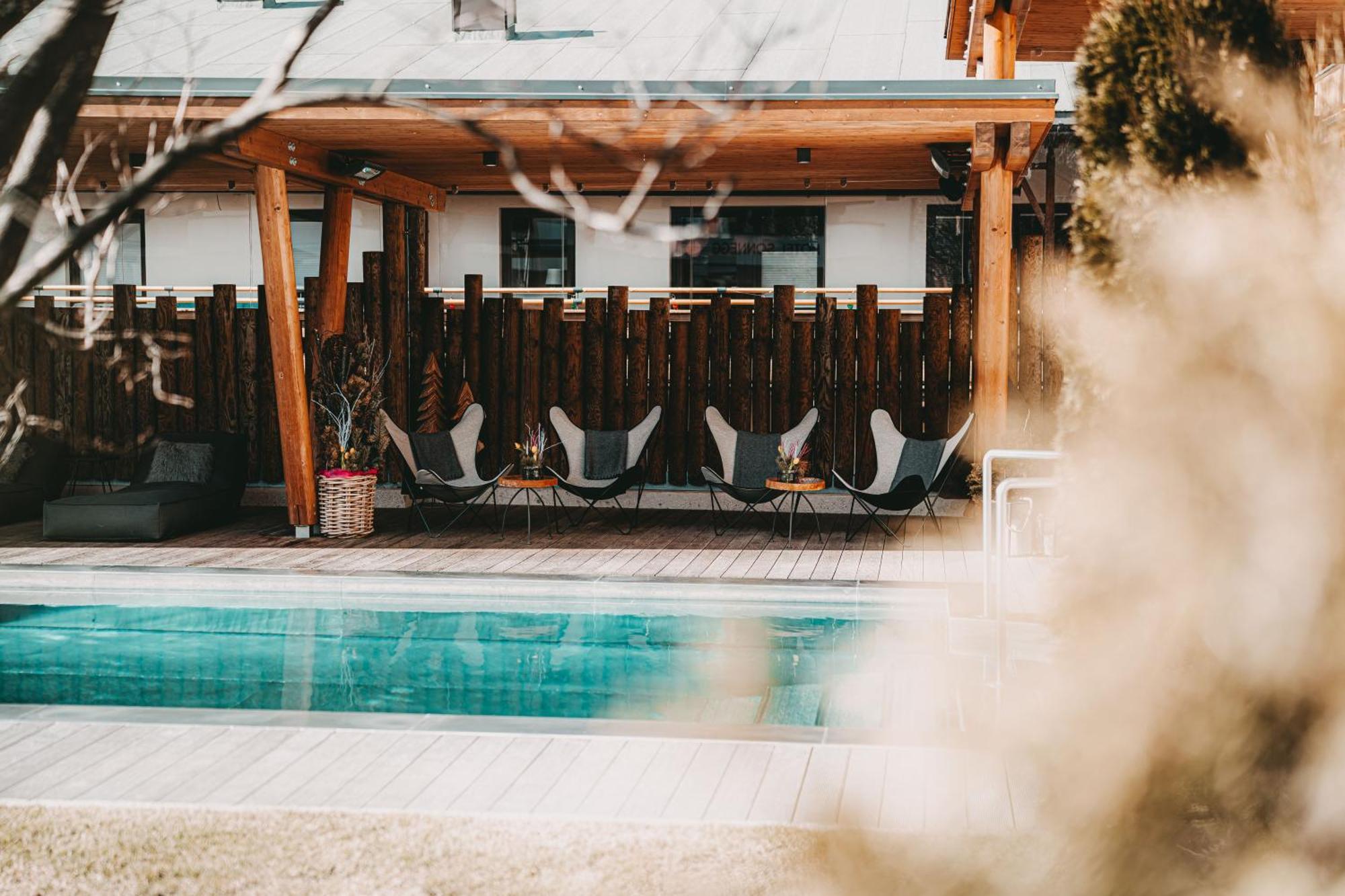 Hotel Sonnegg ザールバッハ・ヒンターグレム エクステリア 写真