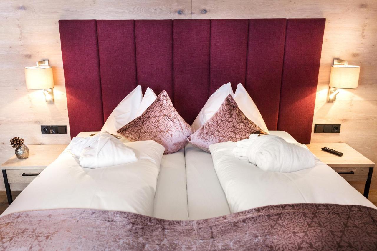 Hotel Sonnegg ザールバッハ・ヒンターグレム エクステリア 写真